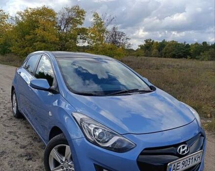 Синий Хендай i30, объемом двигателя 1.4 л и пробегом 158 тыс. км за 8500 $, фото 3 на Automoto.ua