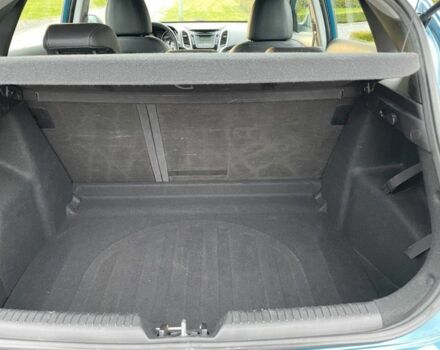 Синий Хендай i30, объемом двигателя 1.6 л и пробегом 161 тыс. км за 10500 $, фото 7 на Automoto.ua