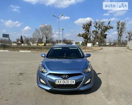 Синий Хендай i30, объемом двигателя 1.4 л и пробегом 151 тыс. км за 7950 $, фото 2 на Automoto.ua