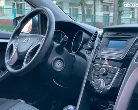 Синий Хендай i30, объемом двигателя 1.4 л и пробегом 178 тыс. км за 7690 $, фото 23 на Automoto.ua