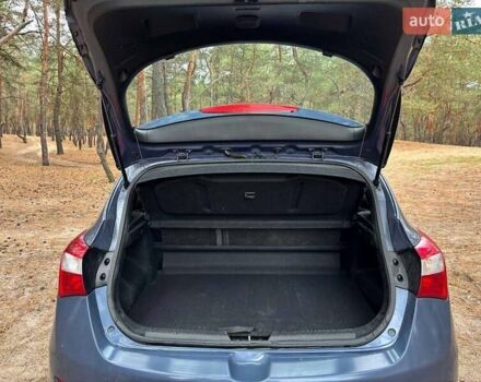 Хендай i30 2013 в Павлограде на Automoto.ua Синий Хендай i30, объемом двигателя 1.4 л и пробегом 149 тыс. км за 7400 $, фото 1 на Automoto.ua