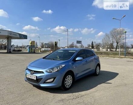 Синий Хендай i30, объемом двигателя 1.4 л и пробегом 151 тыс. км за 7950 $, фото 3 на Automoto.ua