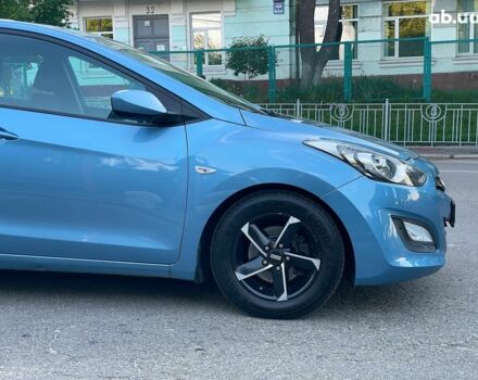 Синий Хендай i30, объемом двигателя 1.4 л и пробегом 178 тыс. км за 7690 $, фото 3 на Automoto.ua