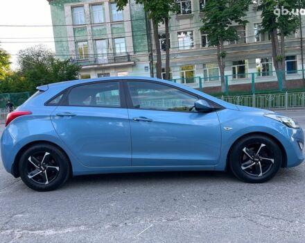 Синий Хендай i30, объемом двигателя 1.4 л и пробегом 178 тыс. км за 7690 $, фото 5 на Automoto.ua