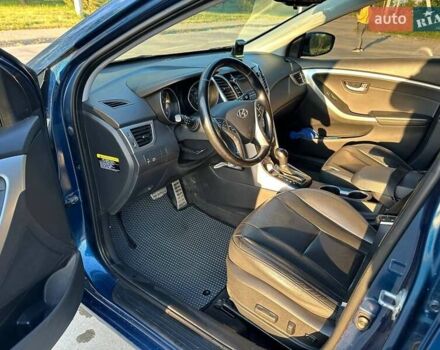 Синій Хендай i30, об'ємом двигуна 2 л та пробігом 64 тис. км за 12800 $, фото 5 на Automoto.ua