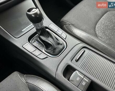 Хендай i30 2017 в Киеве на Automoto.ua Синий Хендай i30, объемом двигателя 1.59 л и пробегом 183 тыс. км за 14300 $, фото 27 на Automoto.ua