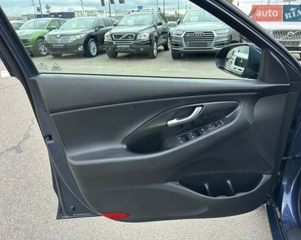 Хендай i30 2017 в Киеве на Automoto.ua Синий Хендай i30, объемом двигателя 1.59 л и пробегом 183 тыс. км за 14300 $, фото 14 на Automoto.ua