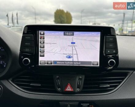 Хендай i30 2017 в Киеве на Automoto.ua Синий Хендай i30, объемом двигателя 1.59 л и пробегом 183 тыс. км за 14300 $, фото 23 на Automoto.ua