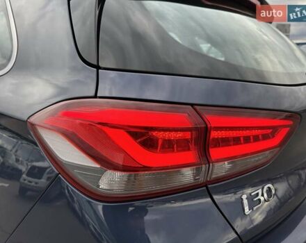 Хендай i30 2017 в Киеве на Automoto.ua Синий Хендай i30, объемом двигателя 1.59 л и пробегом 183 тыс. км за 14300 $, фото 10 на Automoto.ua