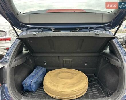 Хендай i30 2017 в Киеве на Automoto.ua Синий Хендай i30, объемом двигателя 1.59 л и пробегом 183 тыс. км за 14300 $, фото 9 на Automoto.ua