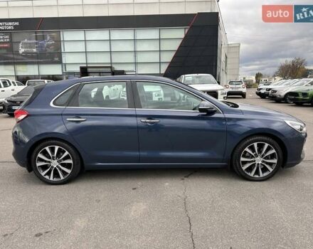 Хендай i30 2017 в Киеве на Automoto.ua Синий Хендай i30, объемом двигателя 1.59 л и пробегом 183 тыс. км за 14300 $, фото 8 на Automoto.ua