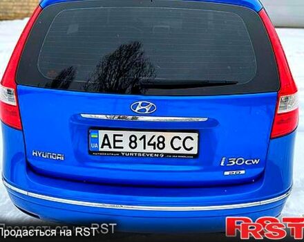 Синий Хендай i30, объемом двигателя 2 л и пробегом 260 тыс. км за 7000 $, фото 3 на Automoto.ua