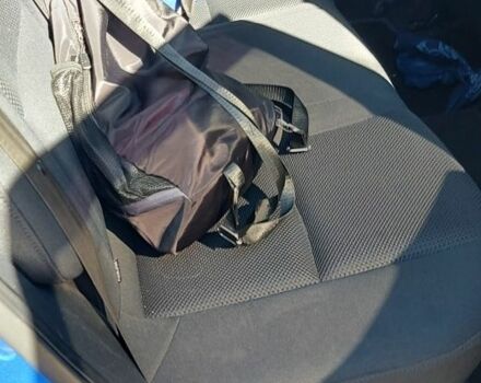 Синій Хендай i30, об'ємом двигуна 1.6 л та пробігом 285 тис. км за 7900 $, фото 5 на Automoto.ua