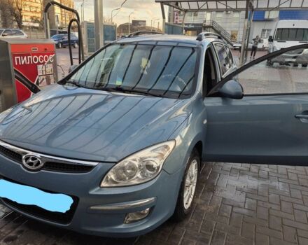 Синий Хендай i30, объемом двигателя 1.6 л и пробегом 295 тыс. км за 6200 $, фото 1 на Automoto.ua