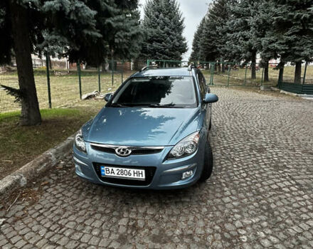 Синий Хендай i30, объемом двигателя 1.4 л и пробегом 225 тыс. км за 7000 $, фото 1 на Automoto.ua
