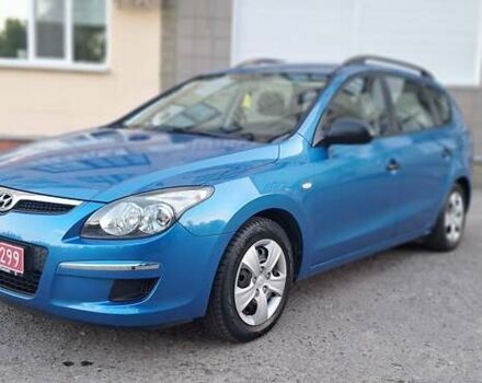 Синий Хендай i30, объемом двигателя 1.6 л и пробегом 220 тыс. км за 6550 $, фото 9 на Automoto.ua