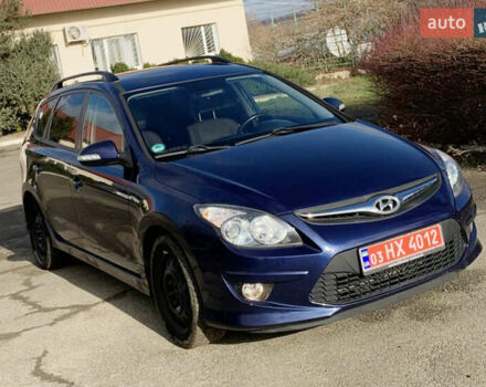 Синий Хендай i30, объемом двигателя 1.6 л и пробегом 116 тыс. км за 7500 $, фото 2 на Automoto.ua