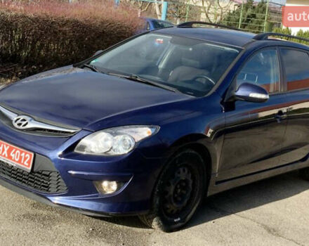 Синий Хендай i30, объемом двигателя 1.6 л и пробегом 116 тыс. км за 7500 $, фото 1 на Automoto.ua