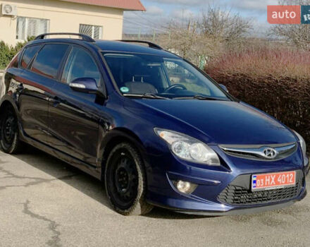 Синий Хендай i30, объемом двигателя 1.6 л и пробегом 116 тыс. км за 7500 $, фото 3 на Automoto.ua