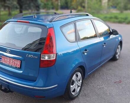 Синий Хендай i30, объемом двигателя 1.6 л и пробегом 220 тыс. км за 5900 $, фото 1 на Automoto.ua