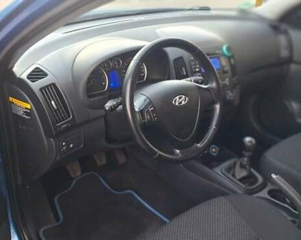 Синий Хендай i30, объемом двигателя 1.6 л и пробегом 220 тыс. км за 6550 $, фото 19 на Automoto.ua
