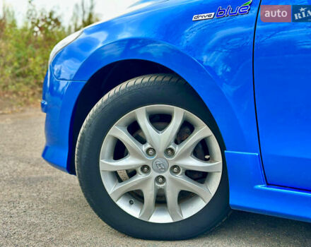 Синий Хендай i30, объемом двигателя 1.6 л и пробегом 209 тыс. км за 6900 $, фото 7 на Automoto.ua