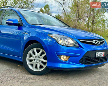 Синий Хендай i30, объемом двигателя 1.6 л и пробегом 209 тыс. км за 6900 $, фото 14 на Automoto.ua