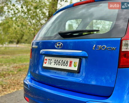 Синий Хендай i30, объемом двигателя 1.6 л и пробегом 209 тыс. км за 6900 $, фото 20 на Automoto.ua