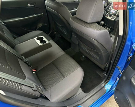 Синий Хендай i30, объемом двигателя 1.6 л и пробегом 209 тыс. км за 6900 $, фото 41 на Automoto.ua