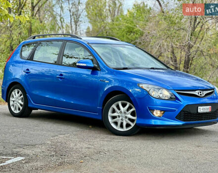 Синий Хендай i30, объемом двигателя 1.6 л и пробегом 209 тыс. км за 6900 $, фото 15 на Automoto.ua
