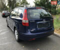 Синий Хендай i30, объемом двигателя 1.6 л и пробегом 230 тыс. км за 8100 $, фото 3 на Automoto.ua