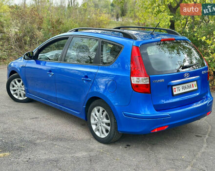 Синий Хендай i30, объемом двигателя 1.6 л и пробегом 209 тыс. км за 6900 $, фото 8 на Automoto.ua