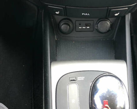 Синий Хендай i30, объемом двигателя 1.6 л и пробегом 230 тыс. км за 8100 $, фото 13 на Automoto.ua