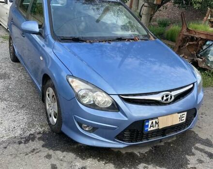 Синий Хендай i30, объемом двигателя 1.6 л и пробегом 180 тыс. км за 2900 $, фото 1 на Automoto.ua