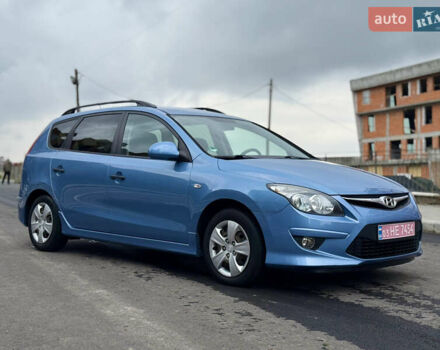 Синий Хендай i30, объемом двигателя 1.6 л и пробегом 180 тыс. км за 8800 $, фото 1 на Automoto.ua