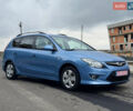 Синий Хендай i30, объемом двигателя 1.6 л и пробегом 180 тыс. км за 8800 $, фото 1 на Automoto.ua