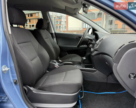 Синий Хендай i30, объемом двигателя 1.6 л и пробегом 180 тыс. км за 8800 $, фото 35 на Automoto.ua