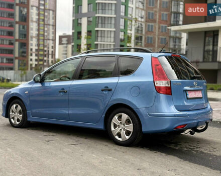 Синий Хендай i30, объемом двигателя 1.6 л и пробегом 180 тыс. км за 8722 $, фото 6 на Automoto.ua