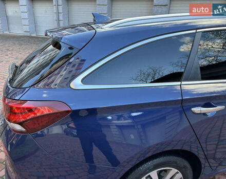Синий Хендай i30, объемом двигателя 1.4 л и пробегом 205 тыс. км за 10950 $, фото 87 на Automoto.ua