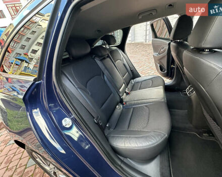 Синий Хендай i30, объемом двигателя 1.4 л и пробегом 205 тыс. км за 10950 $, фото 174 на Automoto.ua