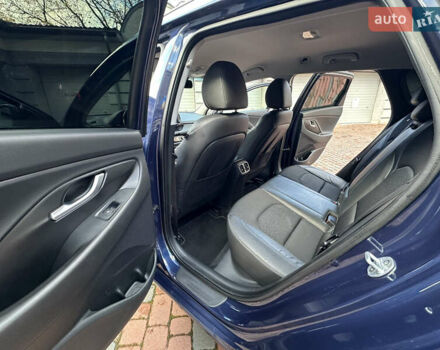 Синий Хендай i30, объемом двигателя 1.4 л и пробегом 205 тыс. км за 10950 $, фото 162 на Automoto.ua