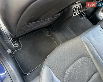 Синий Хендай i30, объемом двигателя 1.4 л и пробегом 205 тыс. км за 10950 $, фото 158 на Automoto.ua