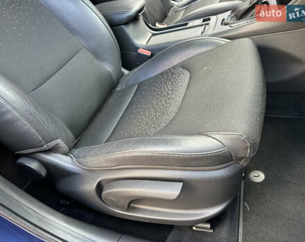 Синий Хендай i30, объемом двигателя 1.4 л и пробегом 205 тыс. км за 10950 $, фото 146 на Automoto.ua