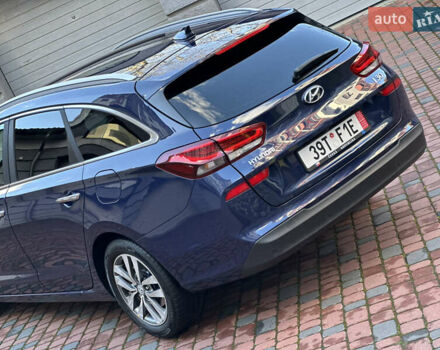 Синий Хендай i30, объемом двигателя 1.4 л и пробегом 205 тыс. км за 10950 $, фото 43 на Automoto.ua