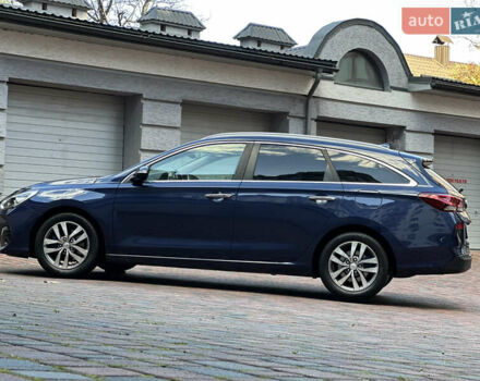 Синий Хендай i30, объемом двигателя 1.4 л и пробегом 205 тыс. км за 10950 $, фото 19 на Automoto.ua