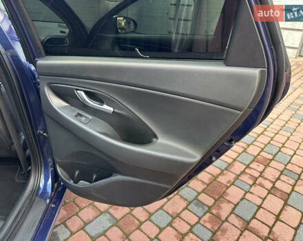 Синий Хендай i30, объемом двигателя 1.4 л и пробегом 205 тыс. км за 10950 $, фото 171 на Automoto.ua