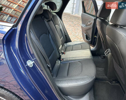 Синий Хендай i30, объемом двигателя 1.4 л и пробегом 205 тыс. км за 10950 $, фото 167 на Automoto.ua
