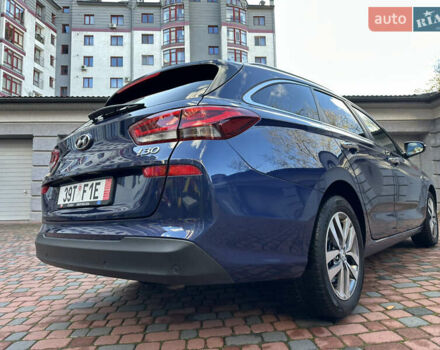 Синий Хендай i30, объемом двигателя 1.4 л и пробегом 205 тыс. км за 10950 $, фото 56 на Automoto.ua