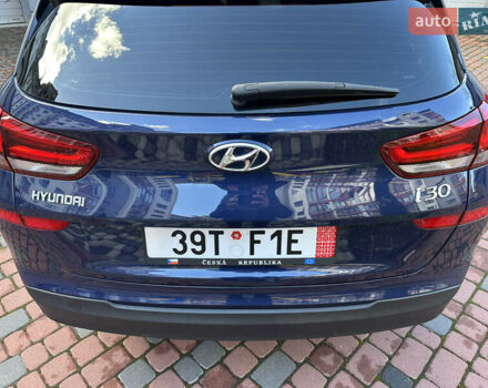Синий Хендай i30, объемом двигателя 1.4 л и пробегом 205 тыс. км за 10950 $, фото 86 на Automoto.ua