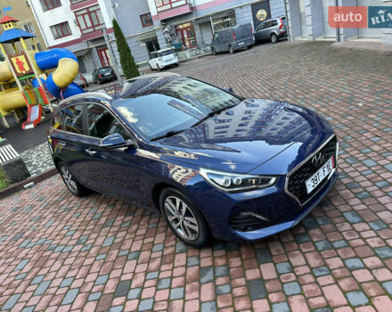 Синий Хендай i30, объемом двигателя 1.4 л и пробегом 205 тыс. км за 10950 $, фото 51 на Automoto.ua